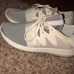 Addidas sneakers